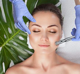 DERMAPEN Z PEELINGIEM I AMPUŁKĄ
